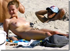 nudist-beach-topless-nude-251003 (5)_e